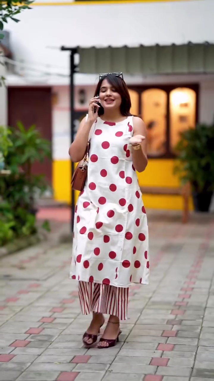 Women’s Elegant Sleeveless Kurta Pant Set for Women | Trendy Casual Ethnic Wear Co-Ord Set